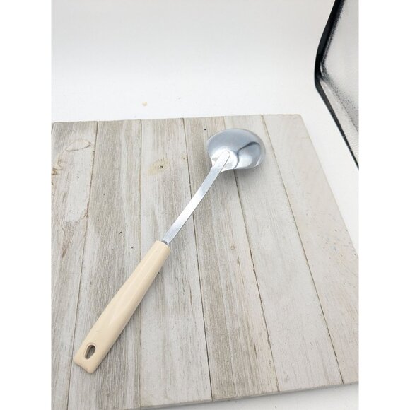 Vintage Ekco Solid Serving Spoon Almond Handle 12" - Picture 4 of 8